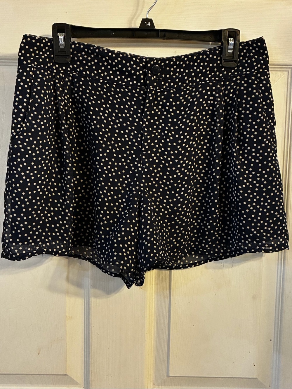 LC Lauren Conrad Woman’s Navy Polka Dot Shorts, Size: 8